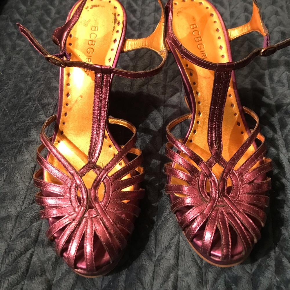 BCBG leather and satin purple wedge size 7.5